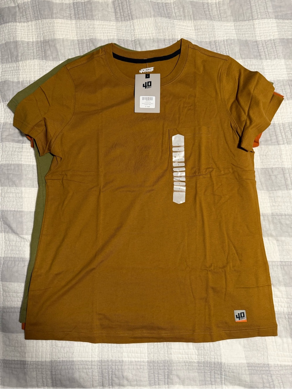 Duluth 4OGrit Women’s Crew Neck T-Shirt Bundle - Lot of 4 - Picture 5 of 9
